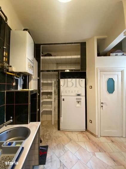 Apartament cu 3 camere, mobilat în Centrul Civic — fotografia 1