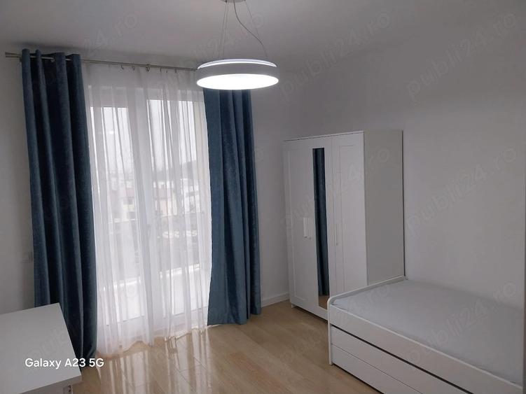 Apartament cu 3 camere decomandat, mobilat în Florești