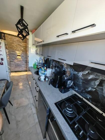 Apartament 2 camere, complet renovat + parcare - 3