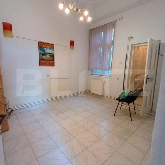Apartament cu 2 camere decomandat în Sud