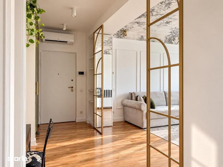 Apartament cu 3 camere, mobilat în Victoriei