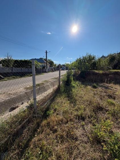 Casă individuală cu 2 camere cu Teren 1400 Mp în Răcoasa