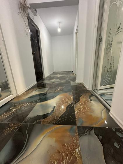Apartament cu 3 camere decomandat în Obor
