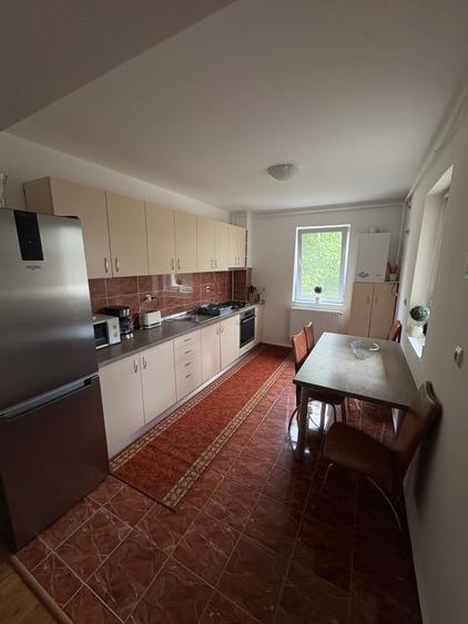 Apartament cu 3 camere decomandat în Unirea