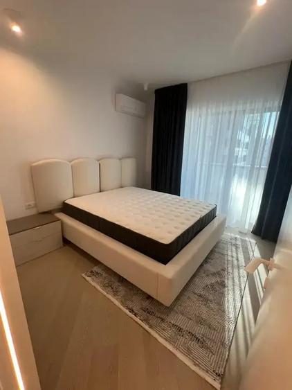 Apartament cu 3 camere decomandat, mobilat în Pipera