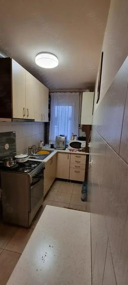 De vanzare apartament recent renovat si amenajat, cu 2 camere in Cartierul Dambu pe Str Ion Buteanu, - 9