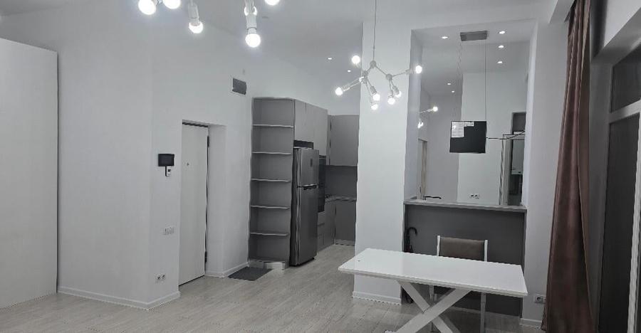 Inchiriez apartament 2 camere in Deva, zona ultracentrala, etaj 1, - 7