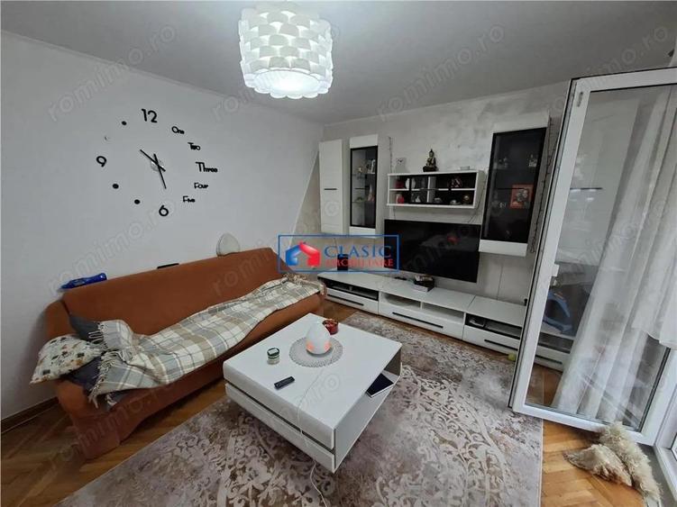Vanzare apartament 3 camere decomandat Manastur zona Capat Primaverii, Cluj-Napoca - 2