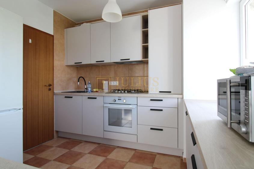 Banu Construct; Loc de PARCARE si Ctr. Inclus. - 4
