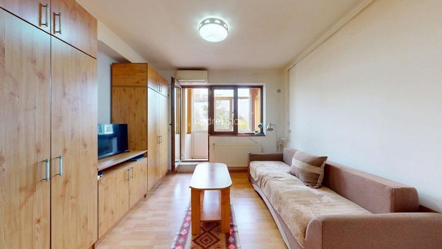 COLENTINA | Doamna Ghica - Garsoniera Etaj 1 Bloc 2015 COLENTINA | Doamna Ghica - Garsoniera Etaj 1 Bloc 2015
