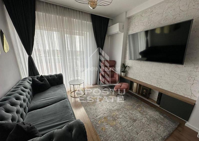 Apartament cu 2 camere, decomandat, loc subteran, zona So...