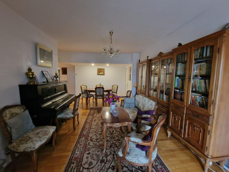 4 camere ULTRACENTRAL - panorama superba - 2 minute de Palas Mall - 24