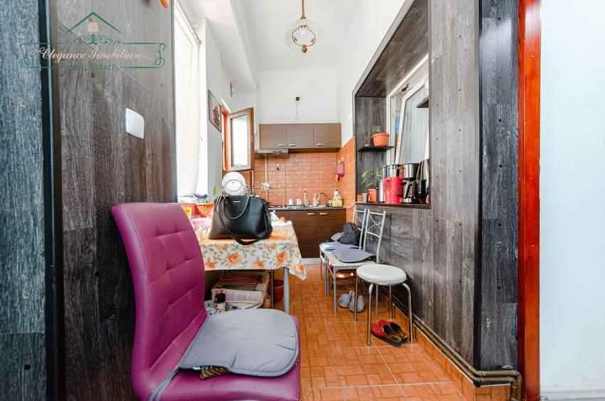 Apartament 2 camere la curte comuna, zona Ultracentrala, Arad - 4