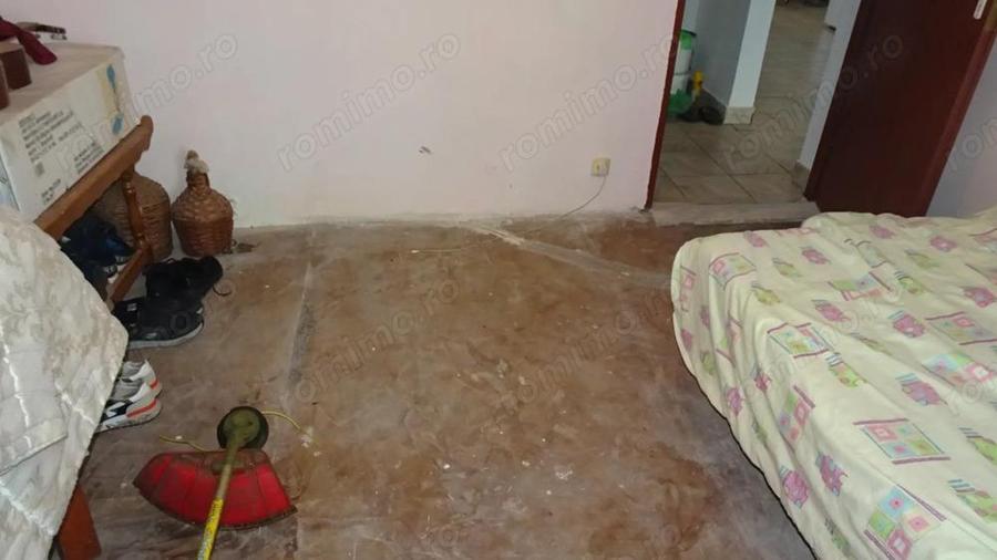 Vand apartament de 3 camere decomandat in Deva, etaj 2, zona Micro 15, str. Bejan, mobilat - 5