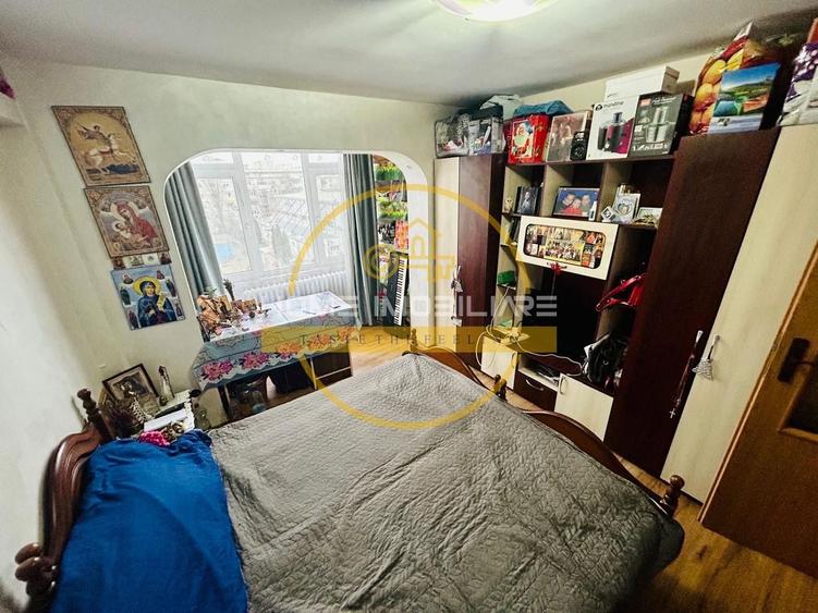 2 camere decomandat zona Alexandru-Liceul Miron Costin - 3
