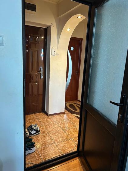 Apartament 2 camere decomandat - 1
