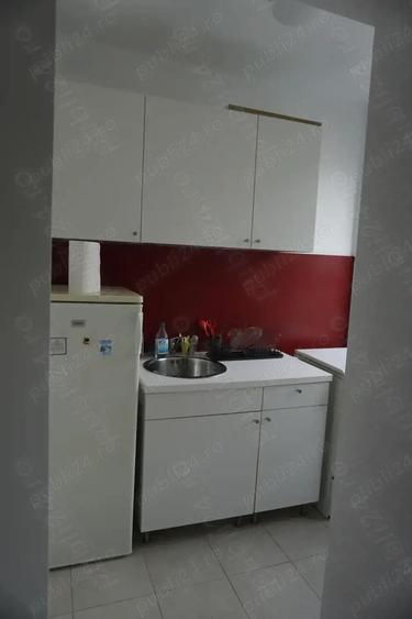 garsoniera vatra luminoasa-metrou 7 minute - 1