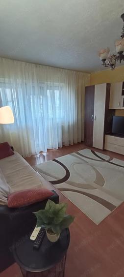 Dau in chirie apartament 2 camere Oradea - 3