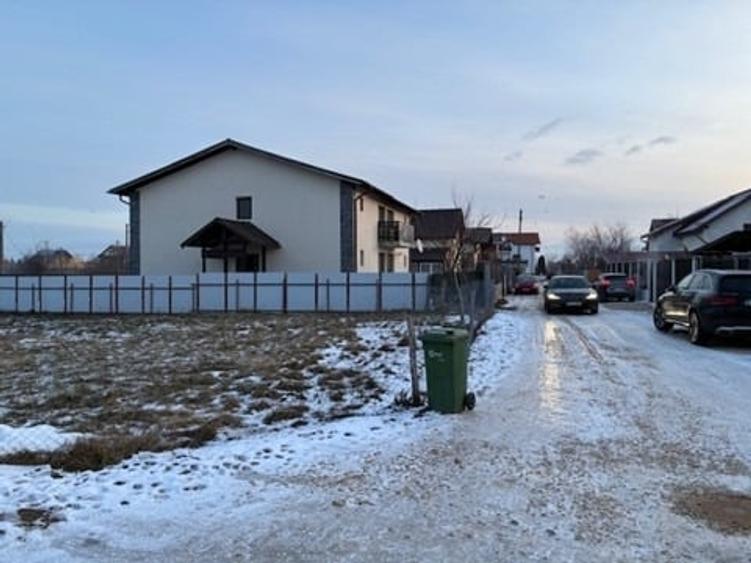 teren superb de vanzare in Brasov cu autorizatie de constructie - 9