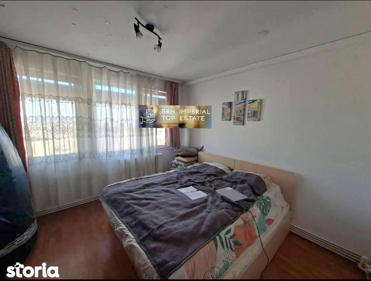 Apartament 2 camere decomandat Zona Gara Vedere superba spre Mare/Port - 5
