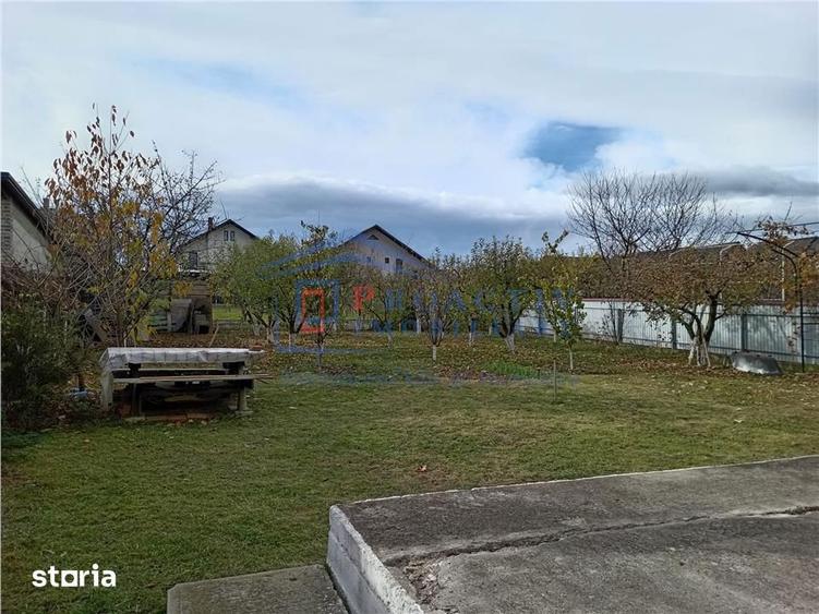 Casa individuala spatioasa in Ipotesti | 300 mp utili | Teren 1000 mp - 2