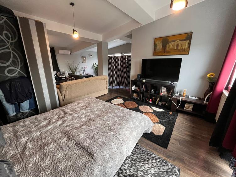 Proprietate de vânzare – Corbeanca, 2 case pe teren de 470 mp - 40