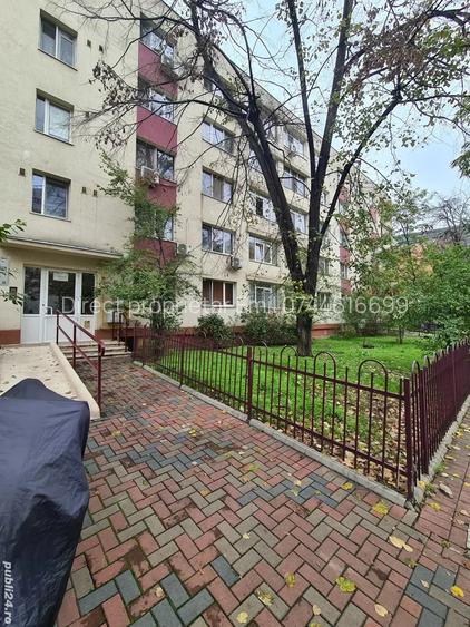 Vand apartament 2 camereetj.3 din 4.tel.