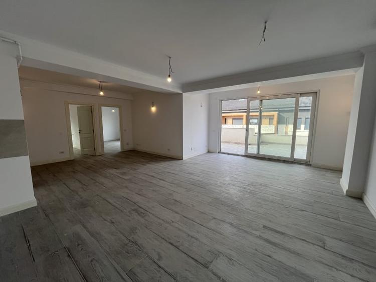 DEZVOLTATOR, PENTHOUSE, LIFT, GIROC, ZONA LIDL - 3