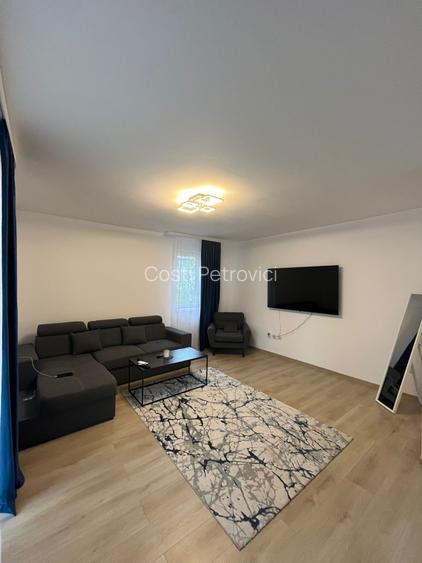 Apartament 3 camere | Decomandat | 2 Bai | Mobilat si Utilat Apartament 3 camere | Decomandat | 2 Bai | Mobilat si Utilat