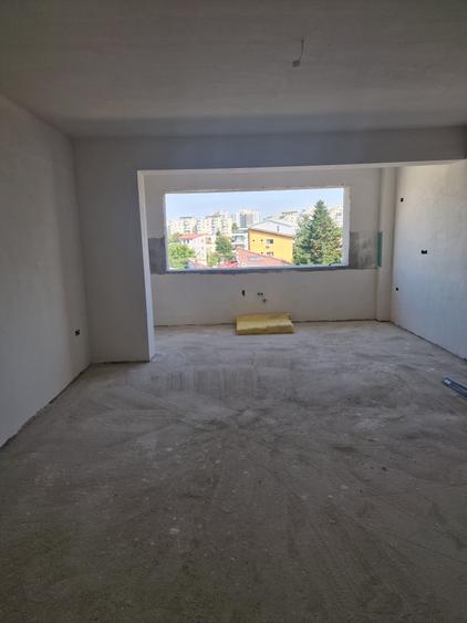 Apartament 4 camere Curte 65 mp Brancoveanu Bloc nou - 1