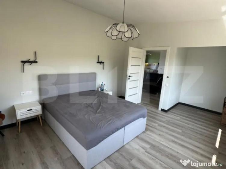 Apartament cu 3 camere, prima inchiriere, 80 mp, parcare, te - 1