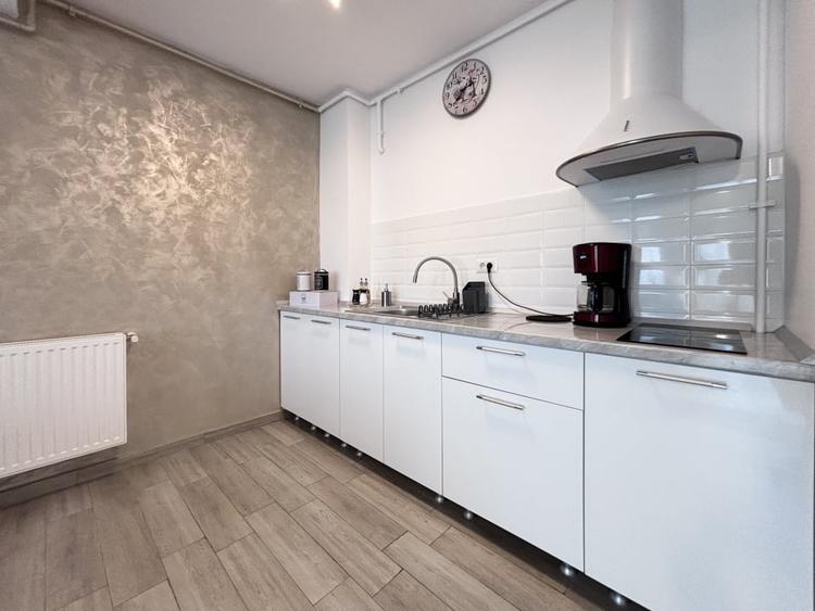 Doua camere si doua bai cu vedere la mare in Casa del Mar - 6