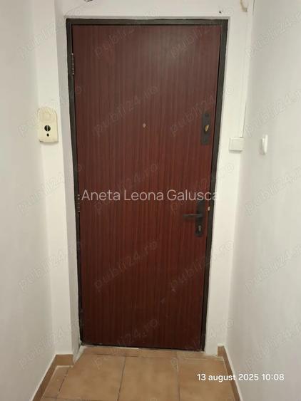 Apartament 2 camere, semidecomandat. 47m2, centrala gaze,parcare,zona centrala Apartament 2 camere, semidecomandat. 47m2, centrala gaze,parcare,zona centrala