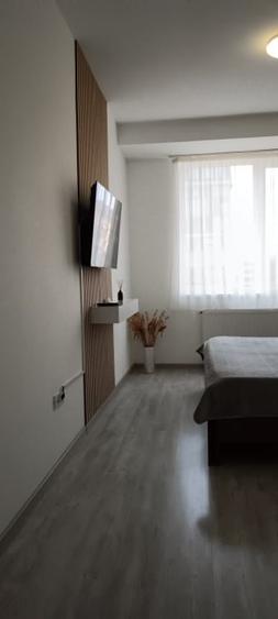 Inchiriere garsoniera pentru perioada scurta 1 -  2 sau 3 luni // Loc de parcare - 4