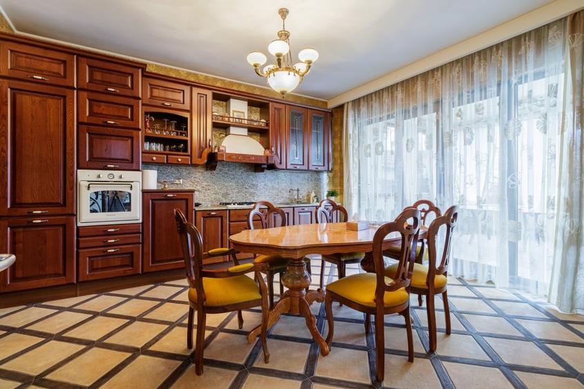 Casa impresionanta - Curte generoasa si Piscina - Otopeni! - 5