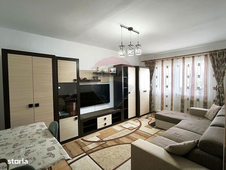 Apartament 3 camere decomandate gata de mutat | VitrometanStr. Vaslui - 8
