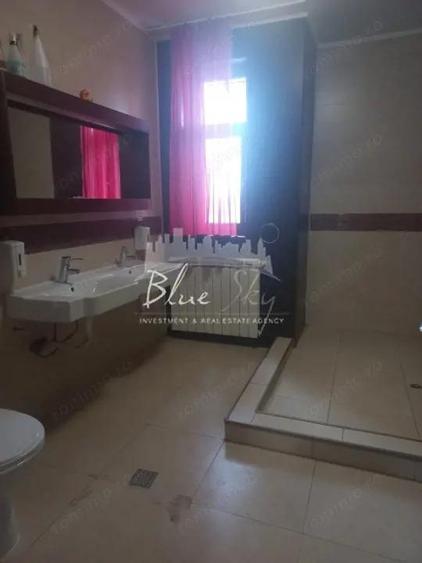 VILA KM 5 - P+1+M 8 CAMERE - 1