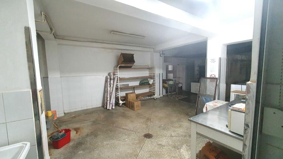 Spatii comerciale de inchiriat Zona Pietei Municipiului Dragasani - 3