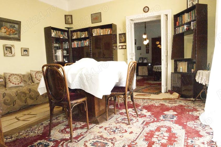 Casa de vanzare in centru Husi - 6