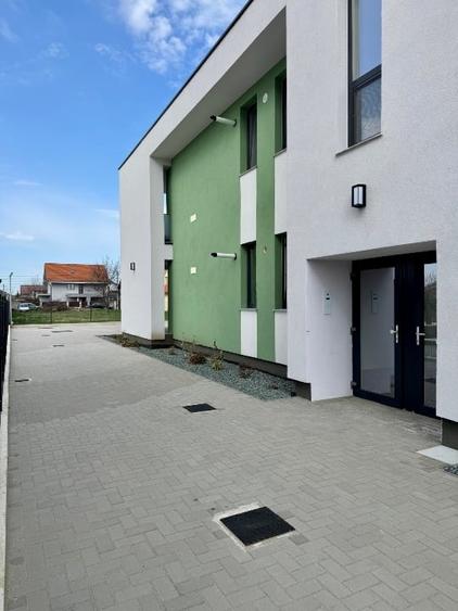 Apartament cu  3 camere si curte in Dumbravita, Suprafata totala 150 mp - 3