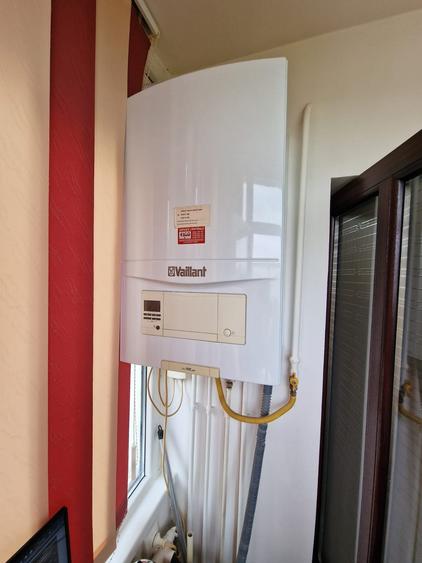 Apartament cu 3 camere ,decomandat, zona Alexandru cel Bun - 7