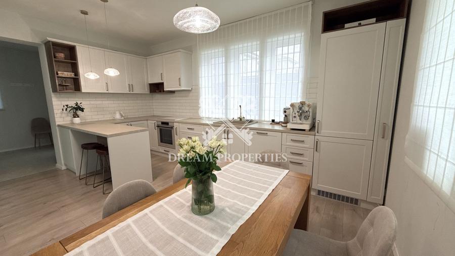 Casa individuala ultrafinisata, teren 500 mp, zona Dezmir - 7