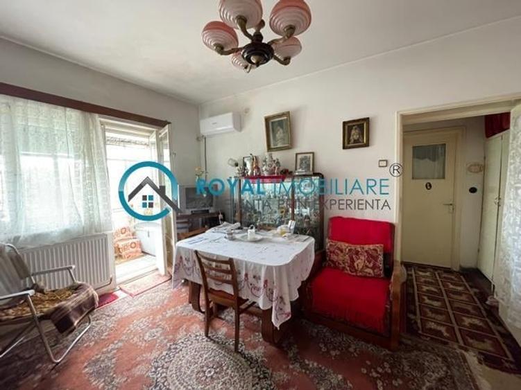 Royal Imobiliare - Vanzare Apartament zona Democratiei - 1