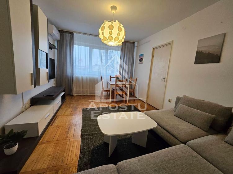 Apartament 2 camere , semidecomandat, 39mp utili, et.4/4, zona Dacia - 5