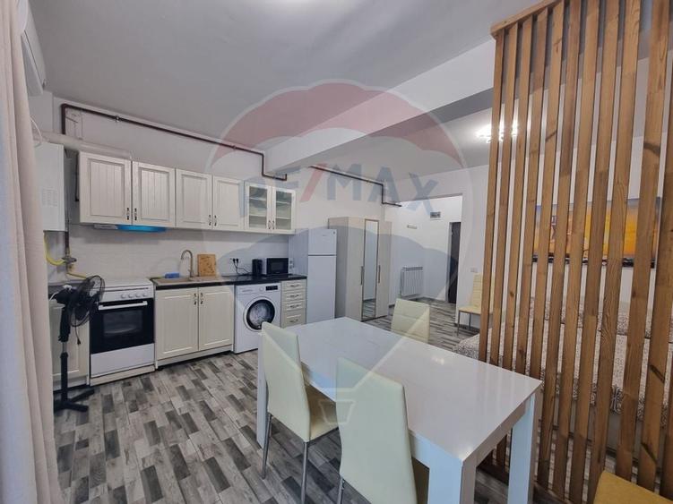 Apartament cu 1 camere de vanzare in Mamaia Sat - 1