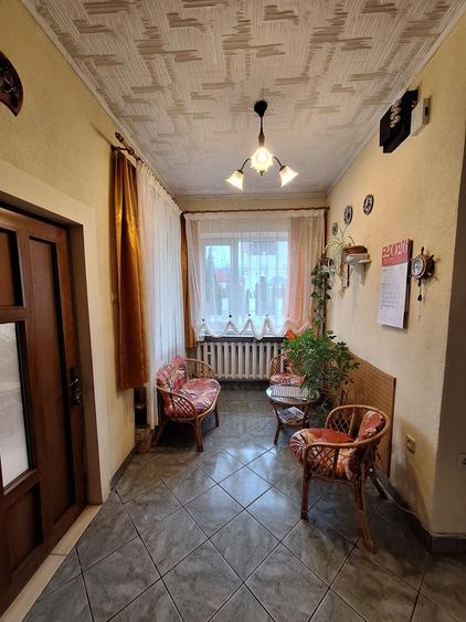 Casa + teren de vanzare, zona ultracentrala Hotel Carpati - 6