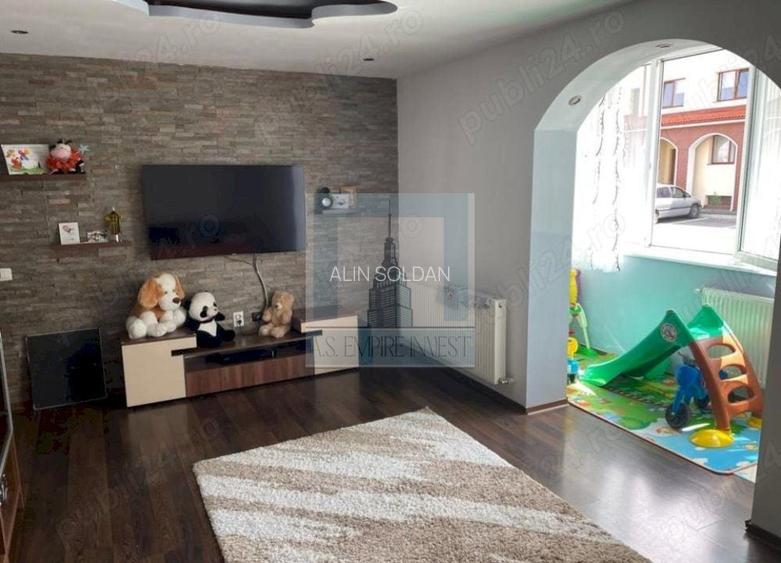 Ap 2 camere decomandat - zona Tractorul