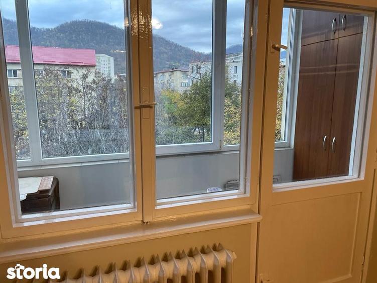 Zona Caragiale- Apartament 3 camere decomandat, 2 bai, 2 balcoane ! - 3