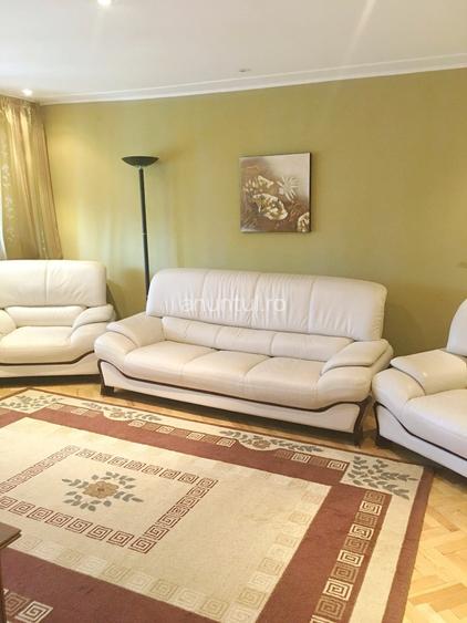 Piata Traian, apartament 4 camere mare si luminos, 2 bai, comision 0