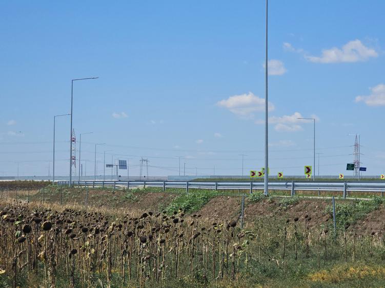 Teren Popesti | A0 | 3.3 HA intravilan | CU P+2 | Comision 0 - 2